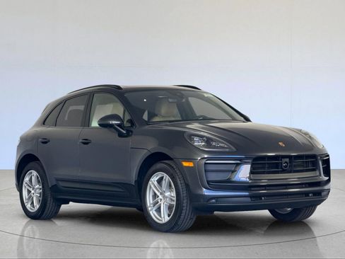 New 2026 Porsche Macan AWD/4WD image 10
