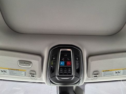Used 2022 Jeep Grand Cherokee Limited RWD image 25