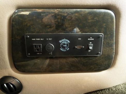 Used 2016 Ford Transit 150 XLT image 28