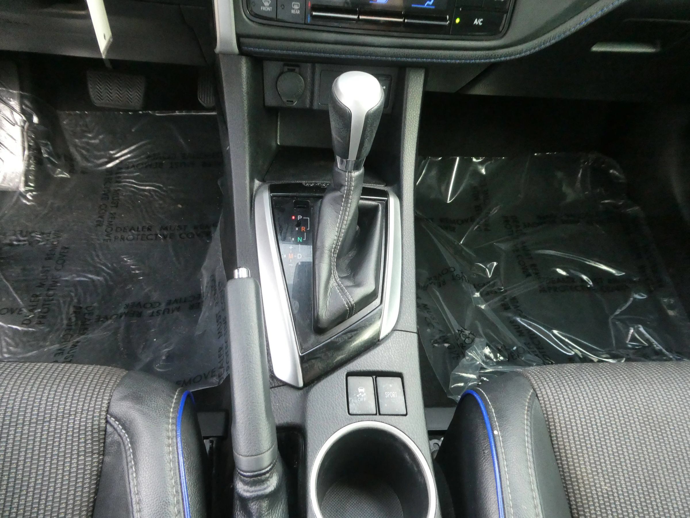 Used 2017 Toyota Corolla SE FWD image 21