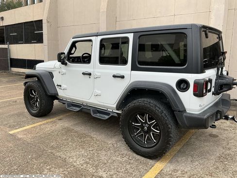 Used 2021 Jeep Wrangler Unlimited Sport AWD/4WD image 4