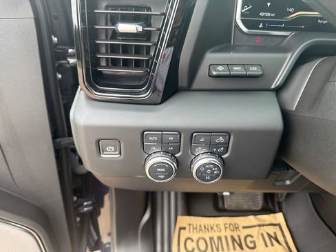 Used 2025 GMC Sierra 2500 AT4X AWD/4WD image 22