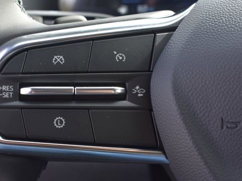 New 2026 Chevrolet Equinox LT w/ Midnight Edition image 19