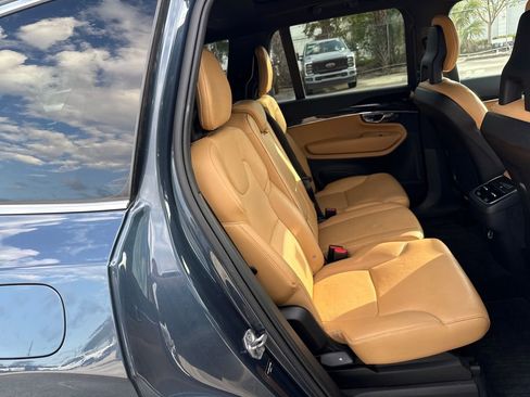 Used 2018 Volvo XC90 T6 Momentum w/ Convenience Package image 22