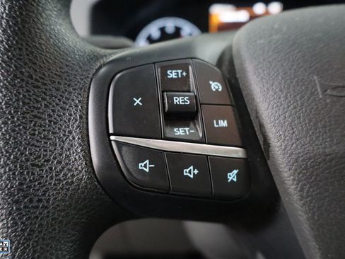 Used 2023 Ford Transit 350 XLT image 16