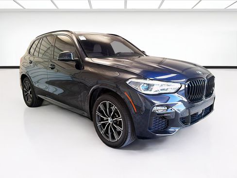 Used 2019 BMW X5 xDrive40i w/ M Sport Package AWD/4WD image 3