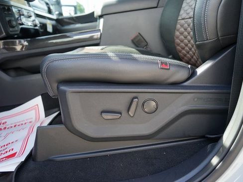 New 2025 Ford F350 Lariat w/ Lariat Ultimate Package image 12