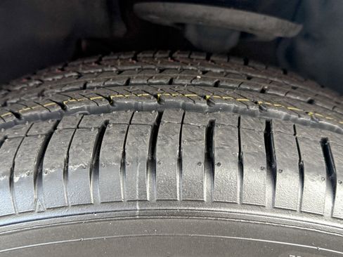 Used 2022 MAZDA CX-5 AWD 2.5 S w/ Premium Package image 12