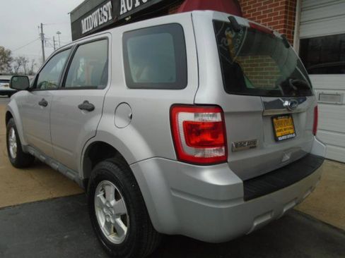 Used 2010 Ford Escape XLS image 6