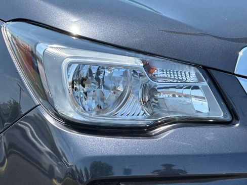 Used 2017 Subaru Forester 2.0XT Premium w/ Popular Package #2A AWD/4WD image 11