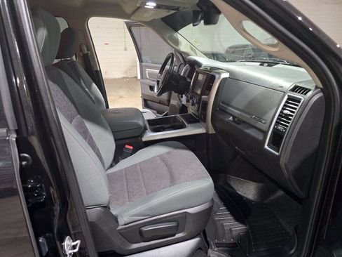 Used 2017 RAM 1500 Big Horn AWD/4WD image 33
