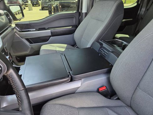 Used 2024 Ford F150 XLT w/ Mobile Office Package RWD image 28