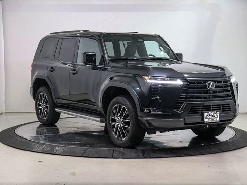 Used 2024 Lexus GX 550 w/ Accessory Package (Z1) AWD/4WD image 5
