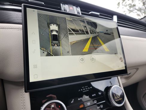 New 2026 Jaguar F-PACE R-Dynamic S image 28