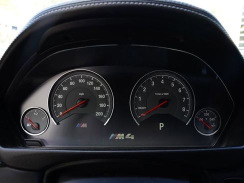 Used 2019 BMW M4 CS w/ Executive Package image 27