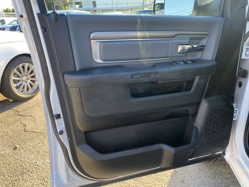 Used 2023 RAM 1500 Classic SLT w/ Trailer & Traction Group image 16