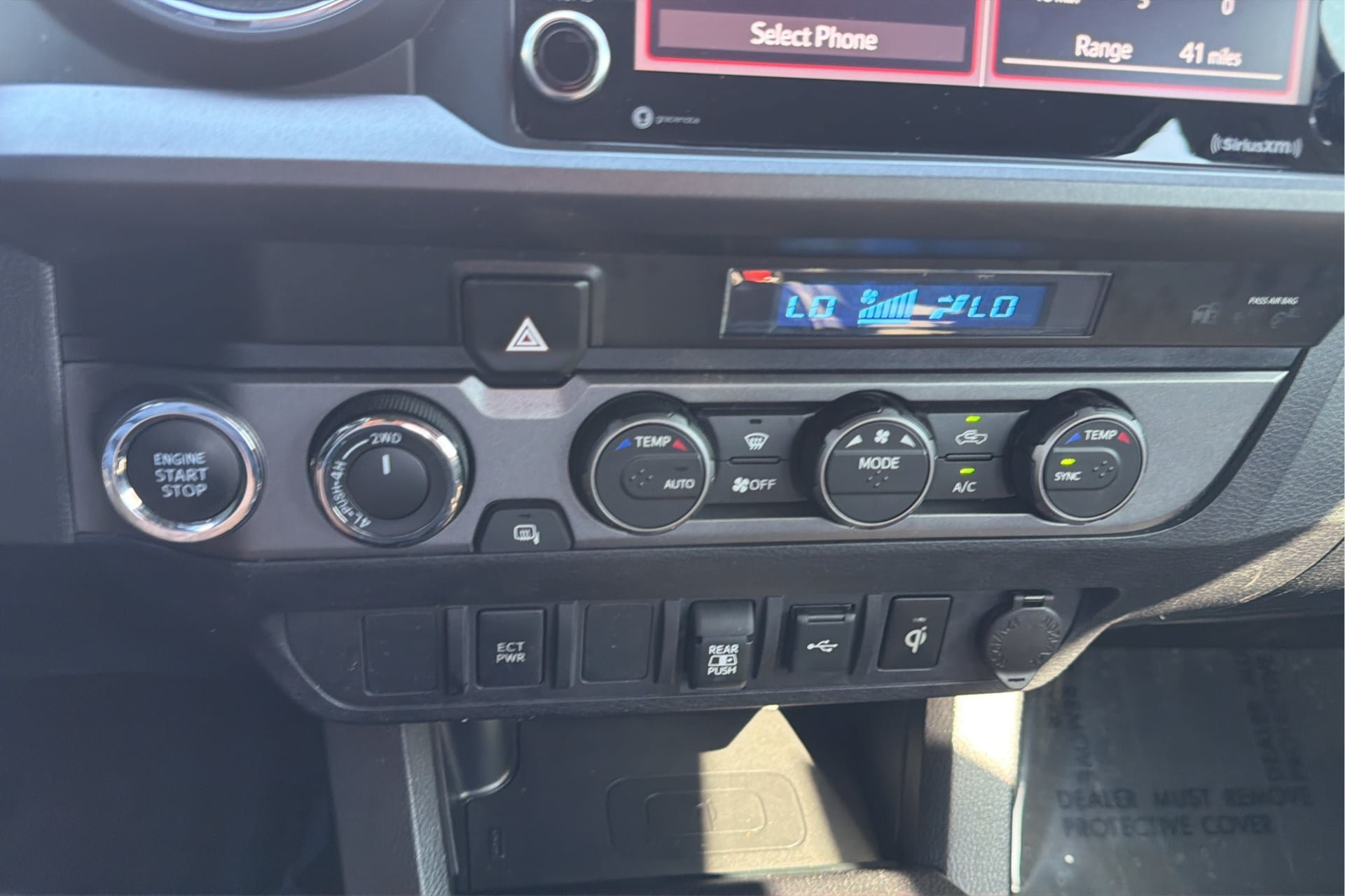 Used 2021 Toyota Tacoma TRD Off-Road AWD/4WD image 28