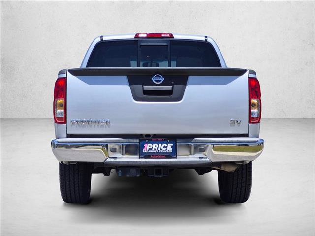 Used 2016 Nissan Frontier SV RWD image 7
