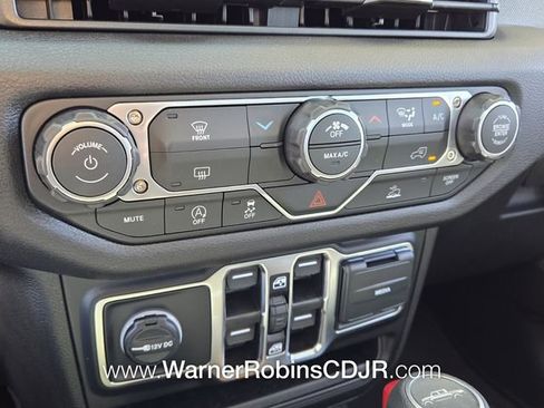 New 2026 Jeep Gladiator Sport image 22