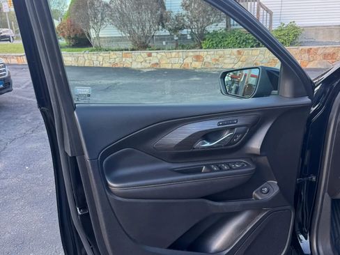 Used 2019 GMC Terrain SLT w/ Preferred Package AWD/4WD image 31