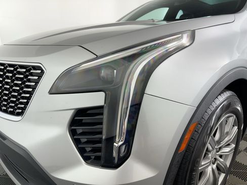 Used 2019 Cadillac XT4 Premium Luxury image 10