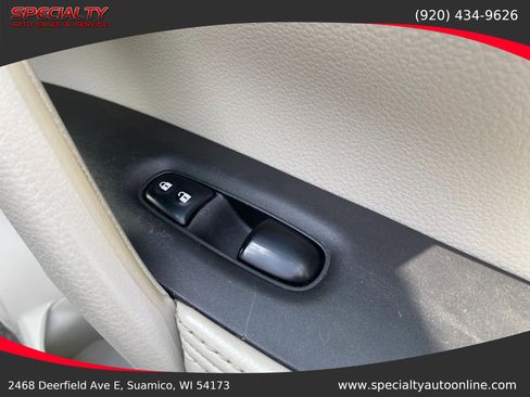 Used 2018 Nissan Rogue Sport SV w/ SV Technology Package AWD/4WD image 33