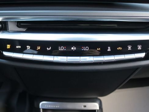 Certified 2024 Cadillac Lyriq Tech w/ Driver Assist Package AWD/4WD image 26
