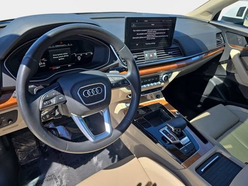 Used 2021 Audi Q5 2.0T Premium Plus w/ Premium Plus Package AWD/4WD image 19