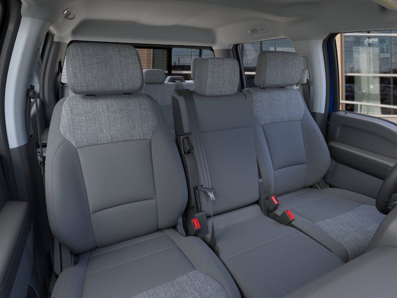 New 2026 Ford F250 XLT w/ XLT Premium Package RWD image 12