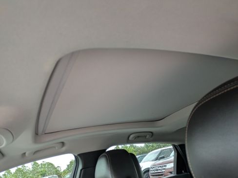 Used 2014 Chevrolet Impala LTZ FWD image 20