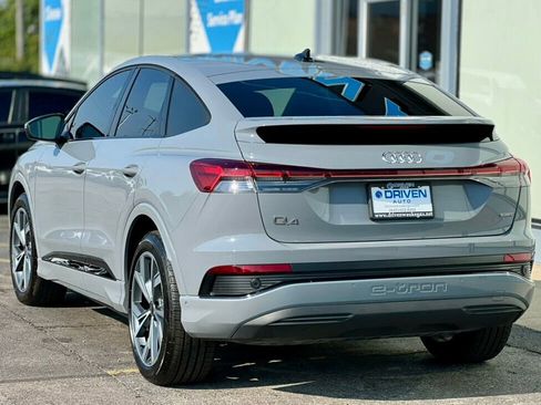 Used 2024 Audi Q4 e-tron Premium Plus w/ Premium Plus image 3