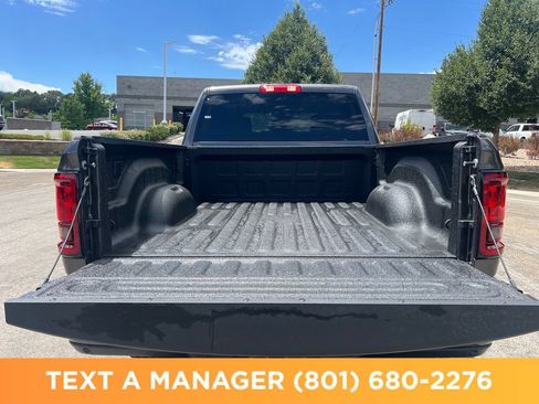 New 2026 RAM 2500 Big Horn AWD/4WD image 22