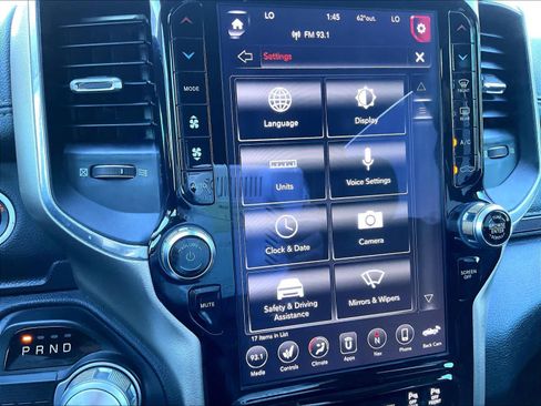 Used 2019 RAM 1500 Laramie image 38