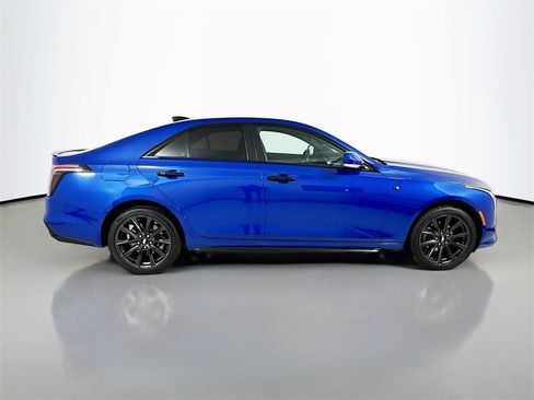 Used 2022 Cadillac CT4 Sport image 9