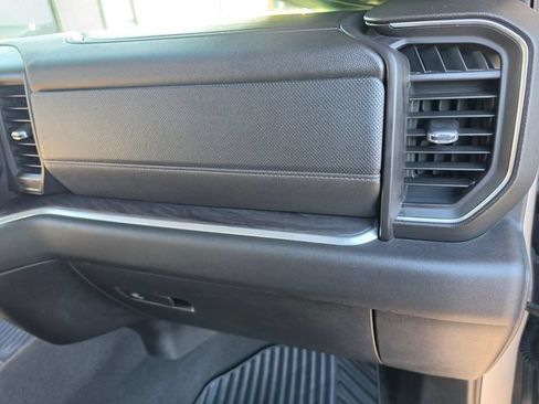 Used 2026 Chevrolet Silverado 2500 LTZ AWD/4WD image 25