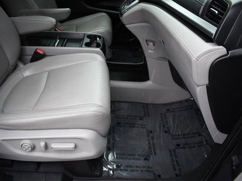 Used 2021 Honda Odyssey EX-L image 26