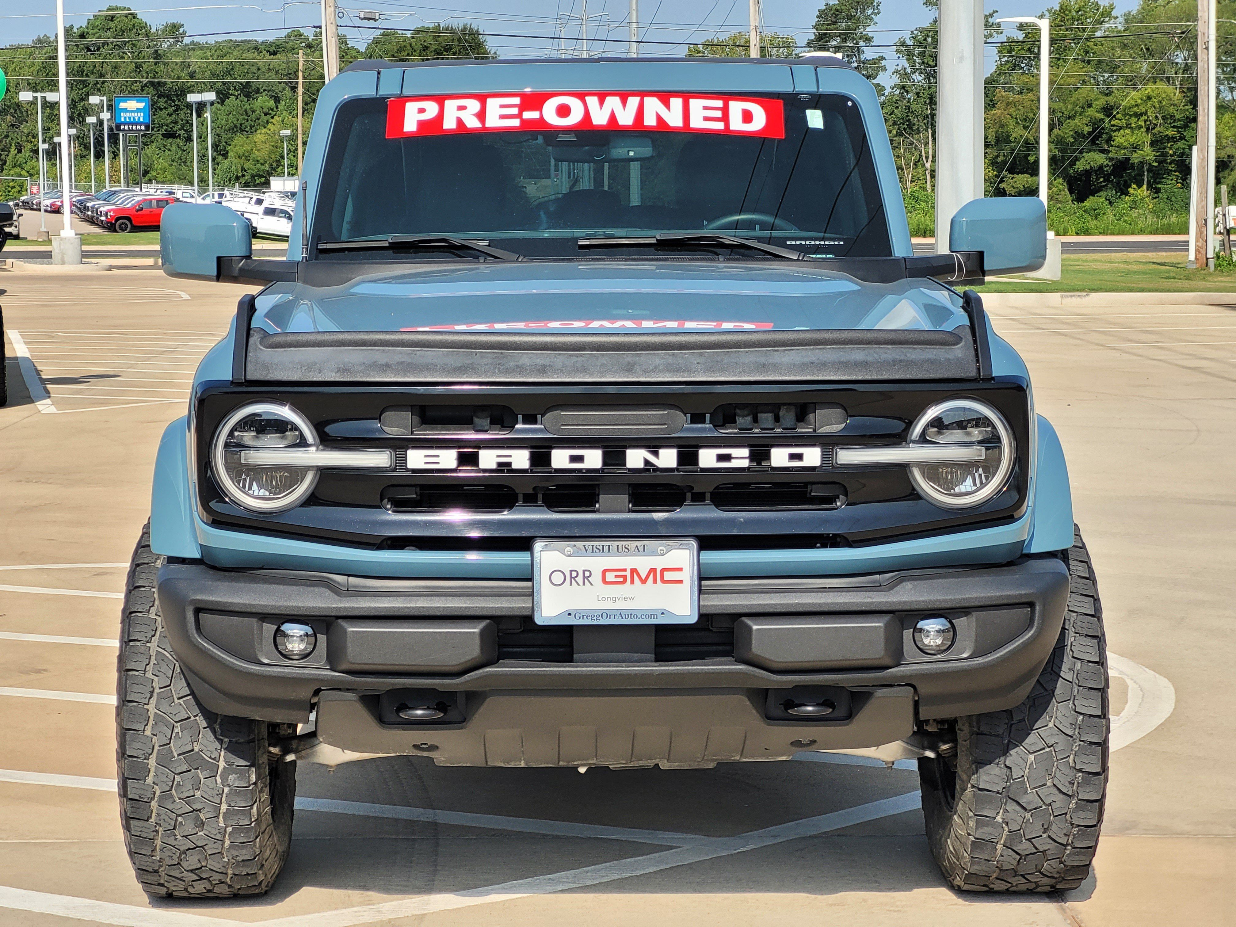 Used 2023 Ford Bronco Outer Banks AWD/4WD image 2