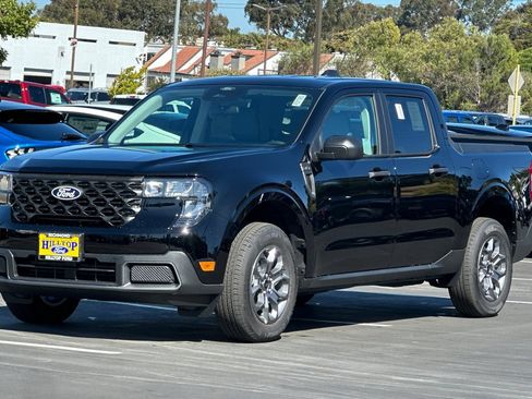 New 2026 Ford Maverick XLT FWD image 8