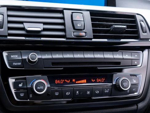 Used 2014 BMW 428i xDrive Convertible image 23