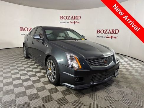 Used 2010 Cadillac CTS V RWD image 1