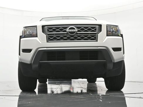 Certified 2023 Nissan Frontier SV w/ Technology Package RWD image 36