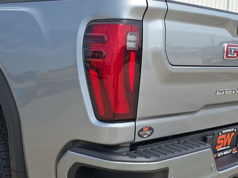 New 2026 GMC Sierra 2500 Denali w/ Denali Reserve Package image 34