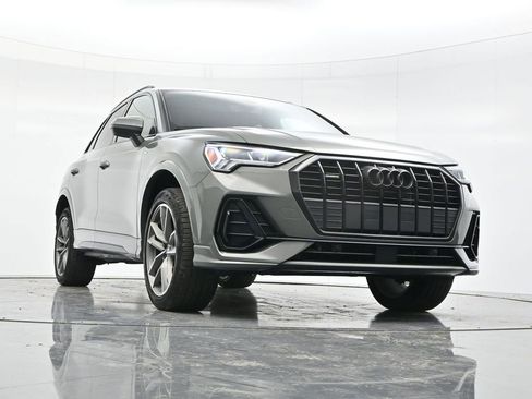 Used 2025 Audi Q3 2.0T Premium AWD/4WD image 44