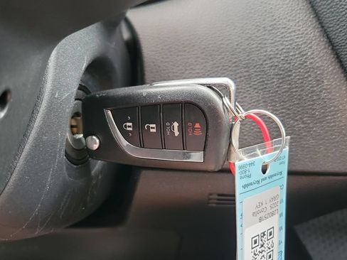 Certified 2025 Toyota Corolla LE FWD image 23