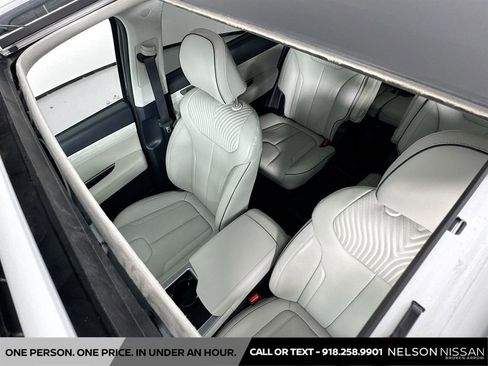 Used 2025 Hyundai Palisade Calligraphy AWD/4WD image 23