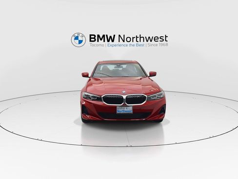 Used 2024 BMW 330i xDrive Sedan w/ Premium Package AWD/4WD image 8