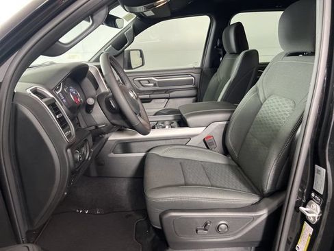 New 2026 RAM 1500 Big Horn AWD/4WD image 9