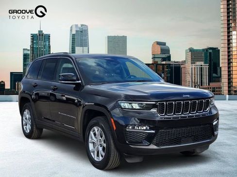 Used 2023 Jeep Grand Cherokee Limited image 8