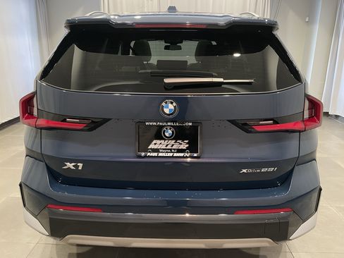 Used 2026 BMW X1 xDrive28i w/ Convenience Package AWD/4WD image 5