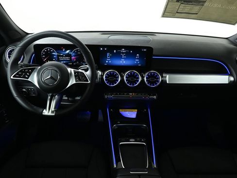 New 2026 Mercedes-Benz GLB 250 4MATIC image 16